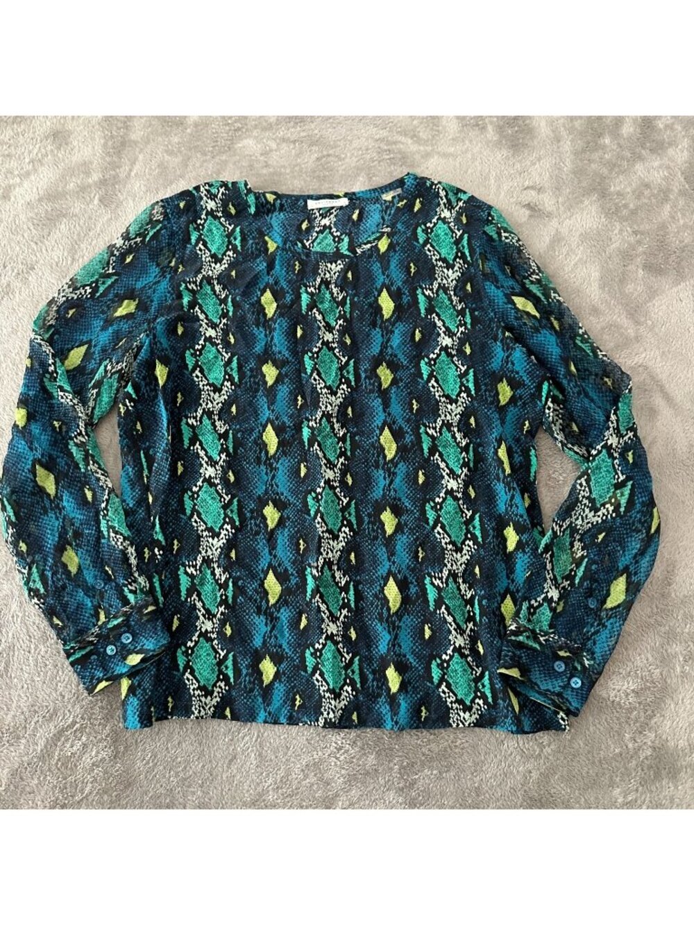 Equipment Femme 100% Silk Snake Print Long Sleeve Blouse LARGE Blue
